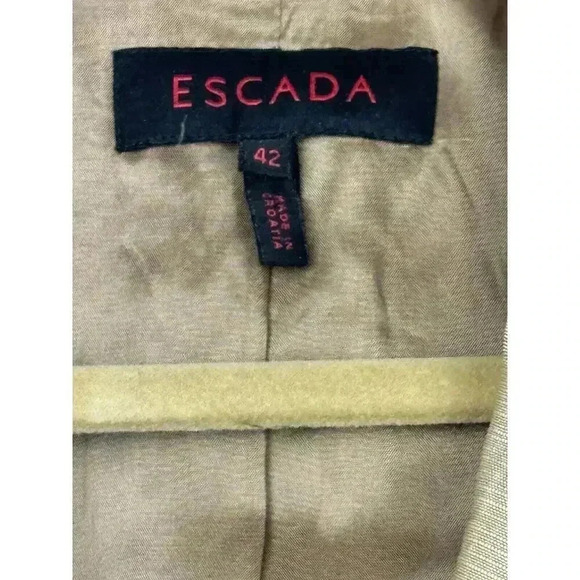 Escada Wool/Silk Camel Blazer Size 42. One Button Close. Work Wear, Luxury - Picture 3 of 7